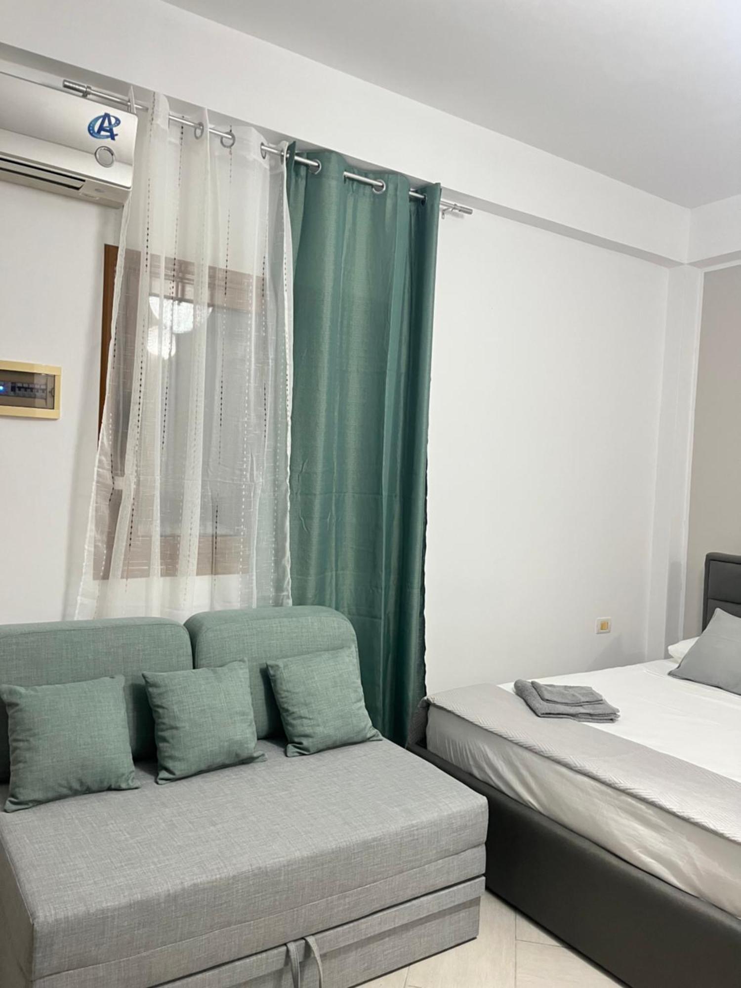 Blossom Apartments Влёра Экстерьер фото
